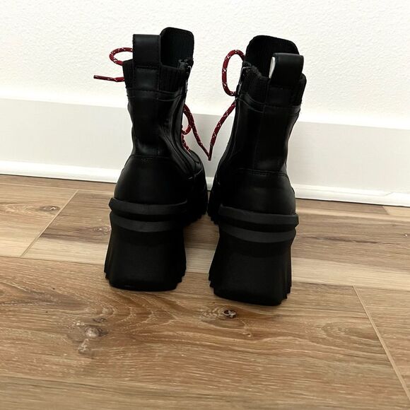 NURTURE WHITNEY WATER RESISTANT LACE UP BOOTS SIZE 6 - Picture 4 of 10